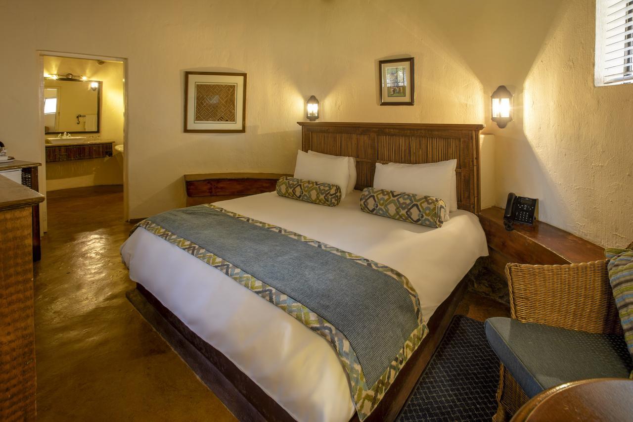 Bush Bungalows At Sun City Resort Rustenburg Eksteriør billede
